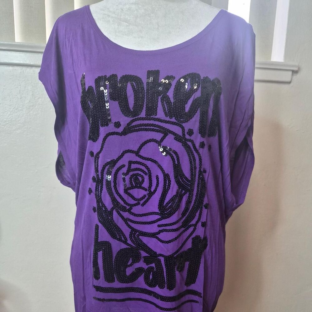 Seven7 Women's Purple T-shirt